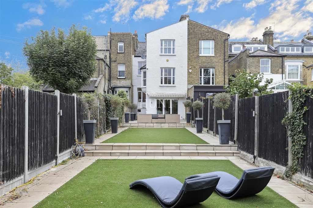 Additional image 38 of 5 bed terraced house for saleBroomhill Road, Woodford Green IG8