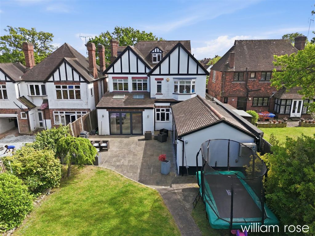 Additional image 12 of 5 bed detached house for saleMonkhams Lane, Woodford Green IG8