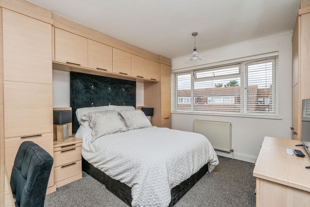 Additional image 7 of 3 bed semi-detached house for saleGodwit Road, Southsea, Hampshire PO4