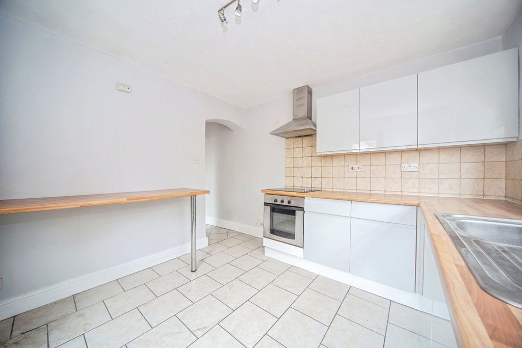 Additional image 4 of 3 bed semi-detached house for saleHill Lane, Bassett, Southampton, Hampshire SO15