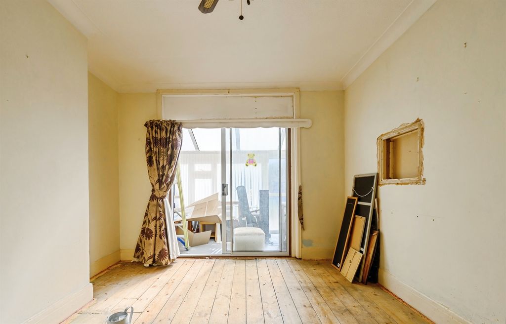 Additional image 4 of 4 bed end terrace house for saleStride Avenue, Portsmouth PO3