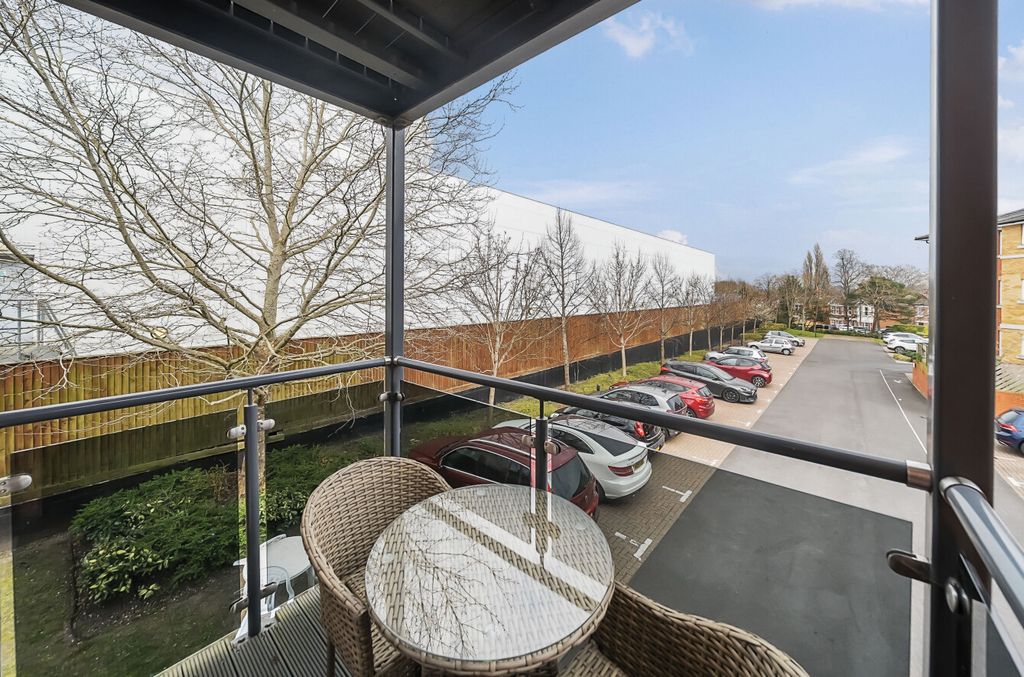 Additional image 16 of 1 bed flat for saleSpitfire Lodge, Belmont Road, Southampton, Hampshire SO17