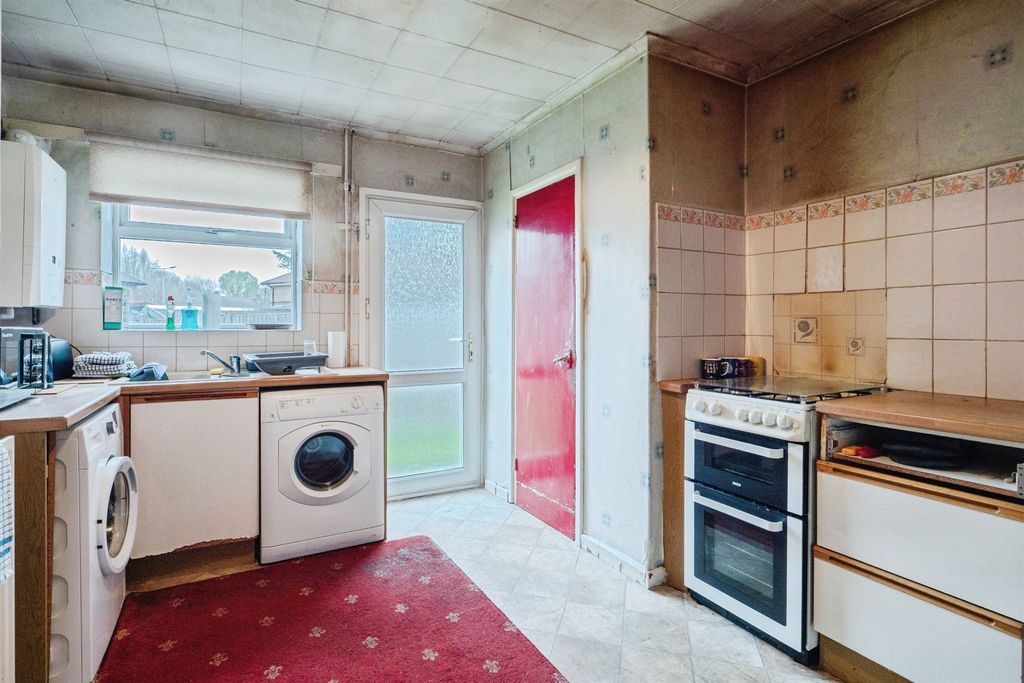 Additional image 6 of 4 bed semi-detached house for saleHermitage Road, Loughborough LE11