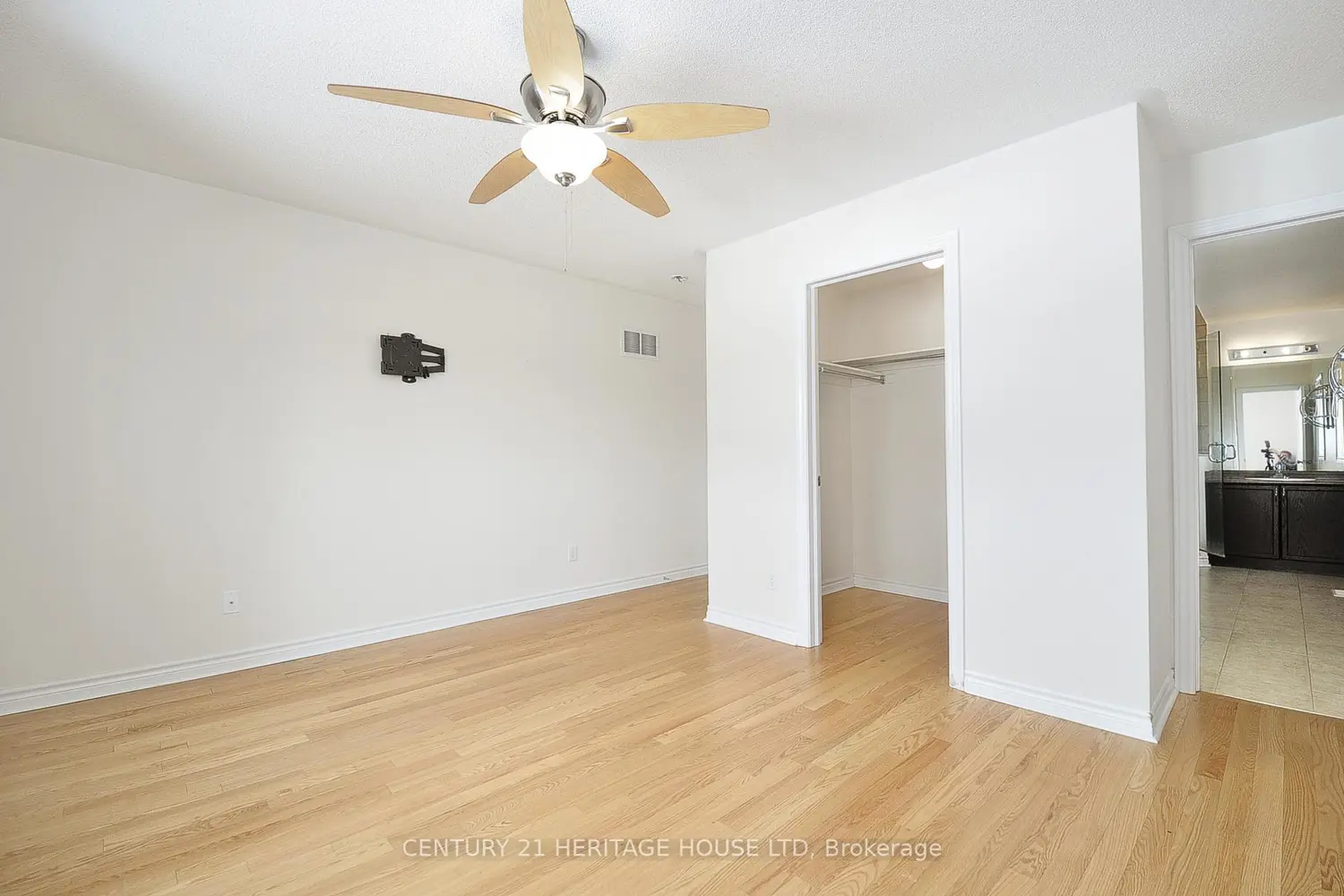 Additional image 13 of 955 Adams Avenue