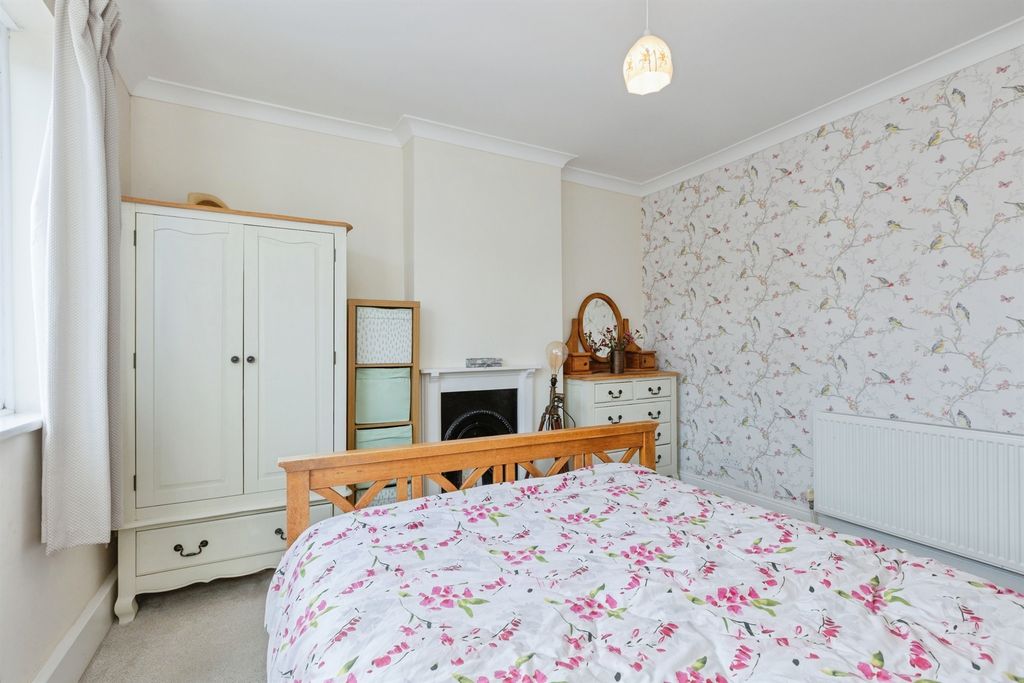 Additional image 12 of 4 bed semi-detached house for saleAlbert Street, Fleckney, Leicester LE8
