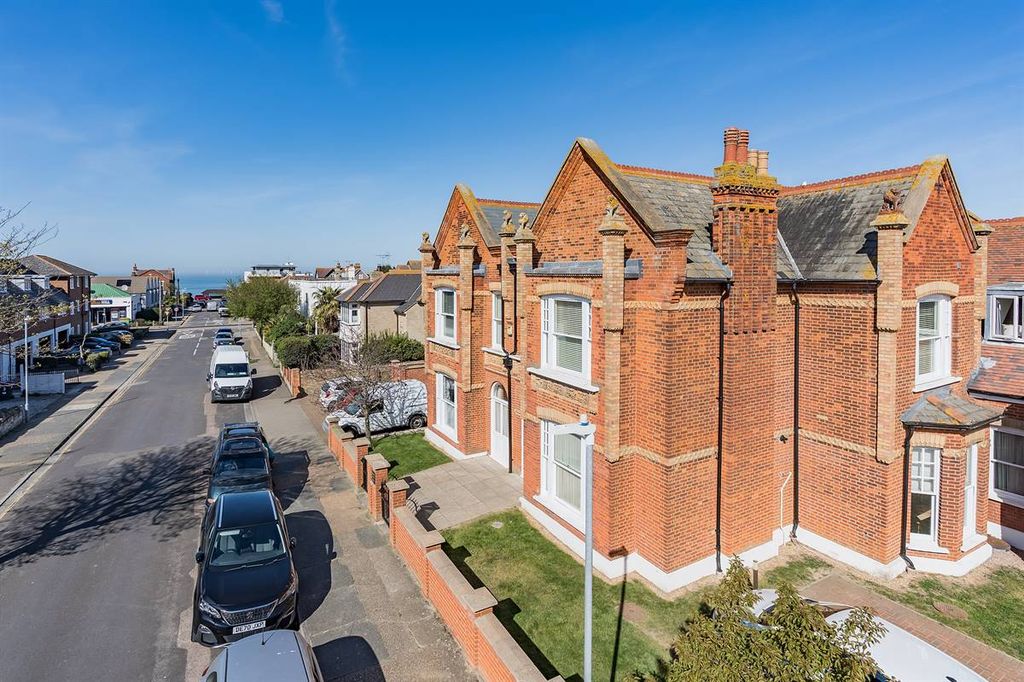 Additional image 21 of 2 bed flat for saleGraystone Road, Tankerton, Whitstable CT5