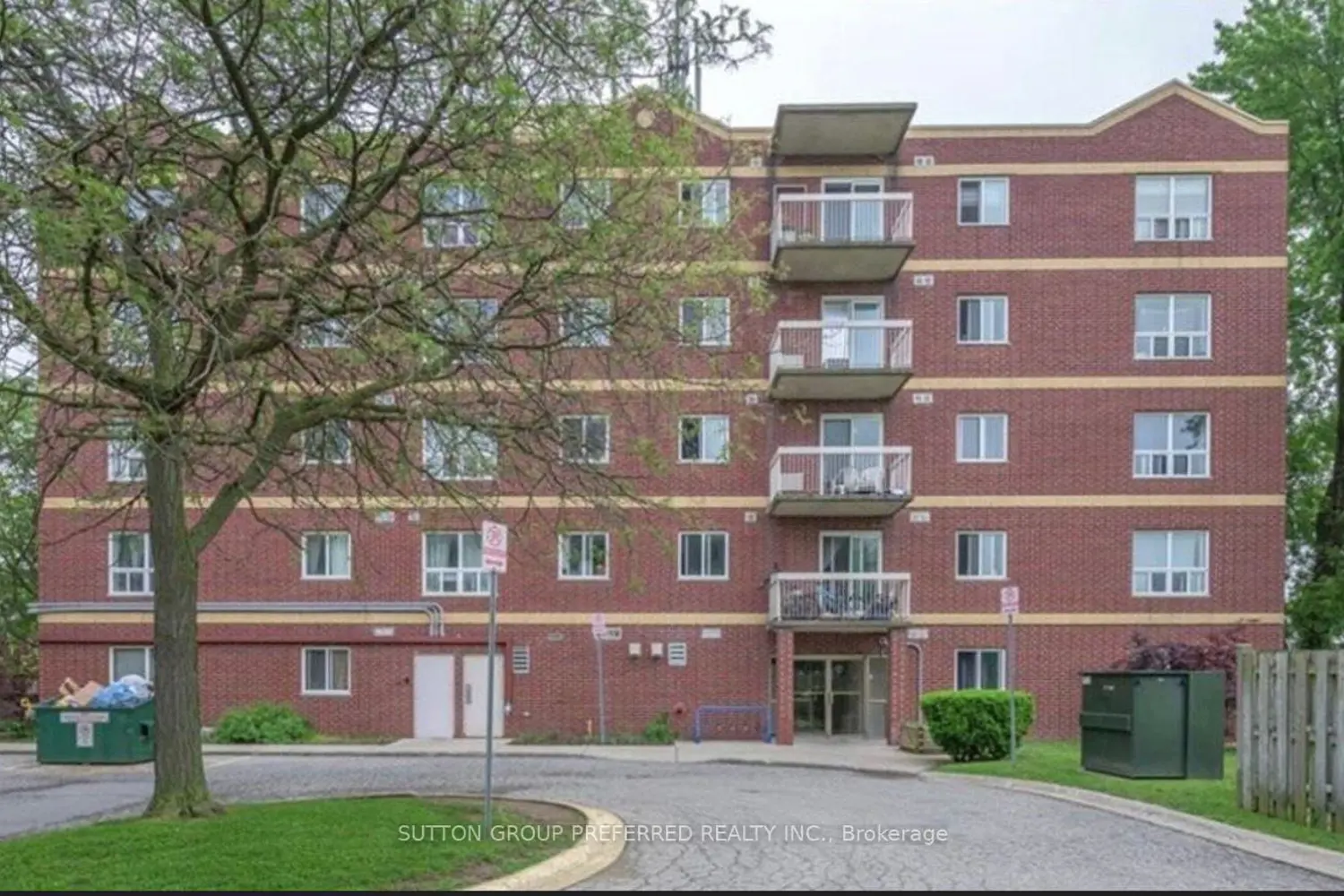 626 First Street 402