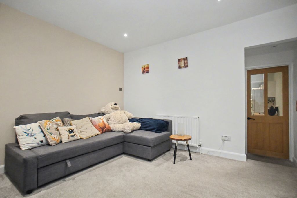 Additional image 2 of 2 bed semi-detached house for saleBotany Bay Road, Sholing SO19