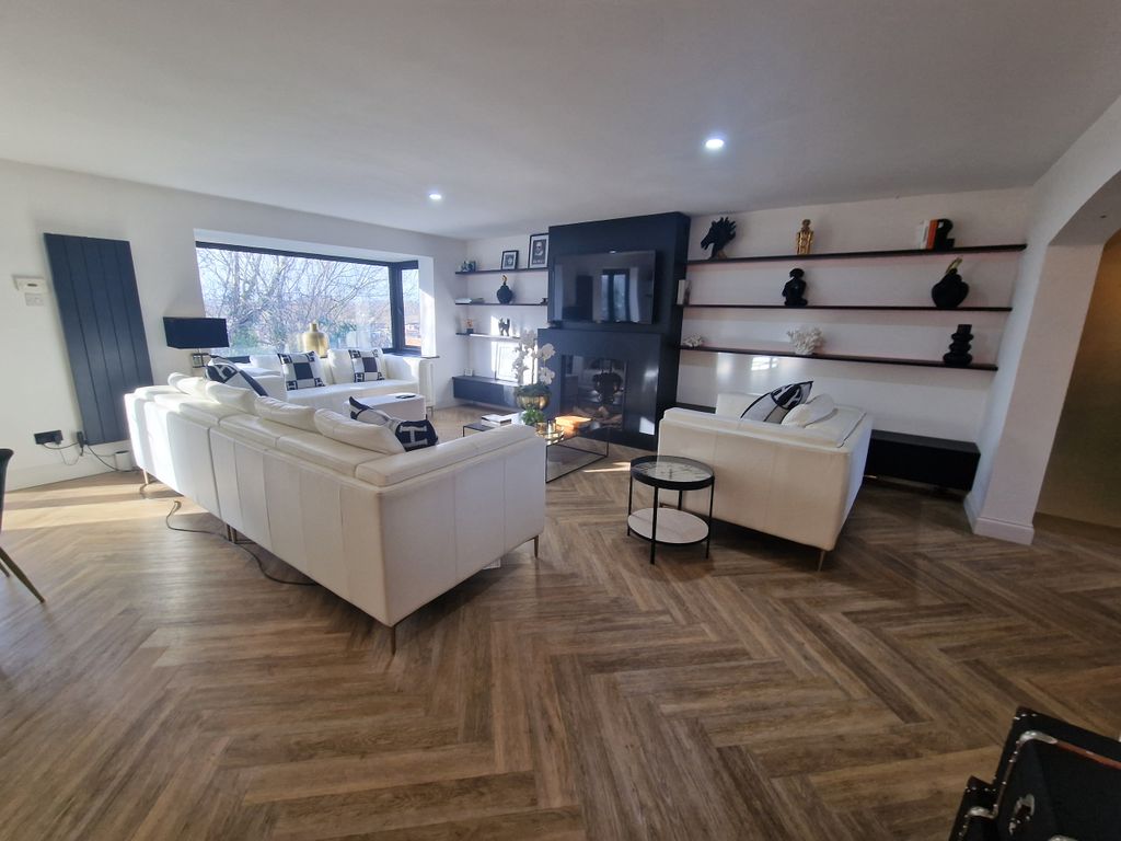 Additional image 3 of 5 bed detached house for salePengwerne, St. Nicholas Park, Yeovil BA20