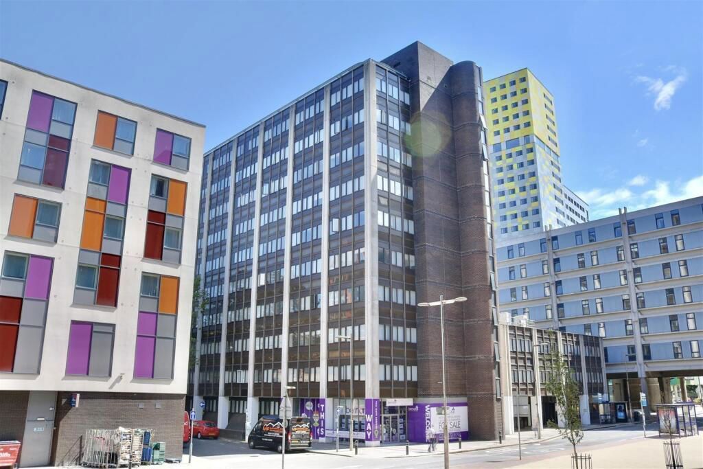 2 bed flat for saleIsambard Brunel Road, Portsmouth PO1