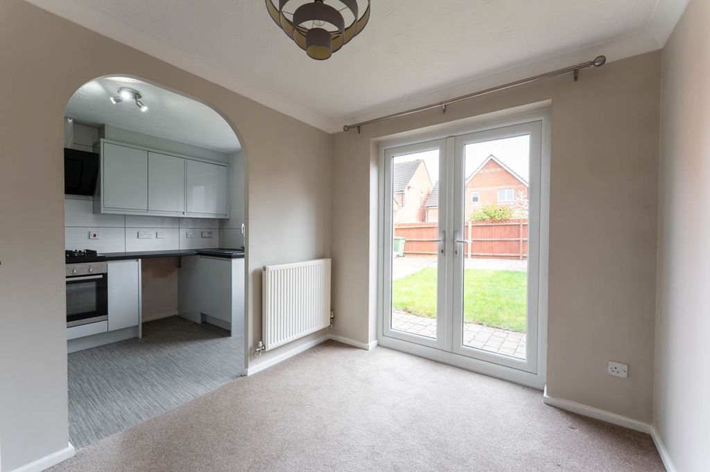 Additional image 5 of 3 bed semi-detached house for saleThe Furlongs, Market Harborough LE16