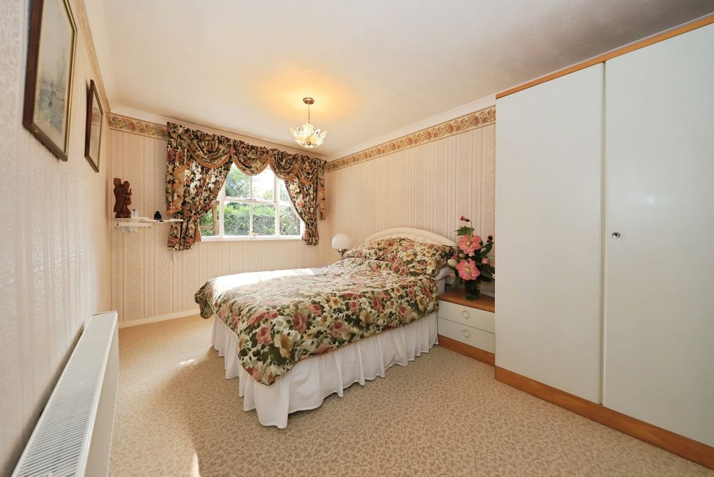 Additional image 5 of 2 bed maisonette for saleGainsborough Drive, Perton Wolverhampton, Staffordshire WV6