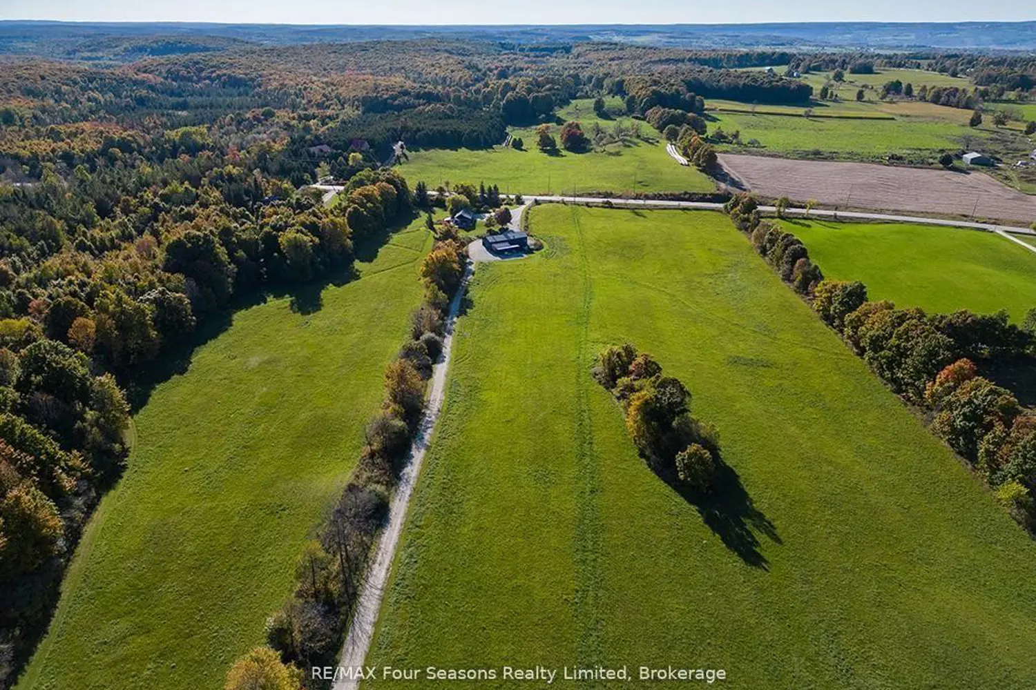 Additional image 4 of 495529 Grey Road 2