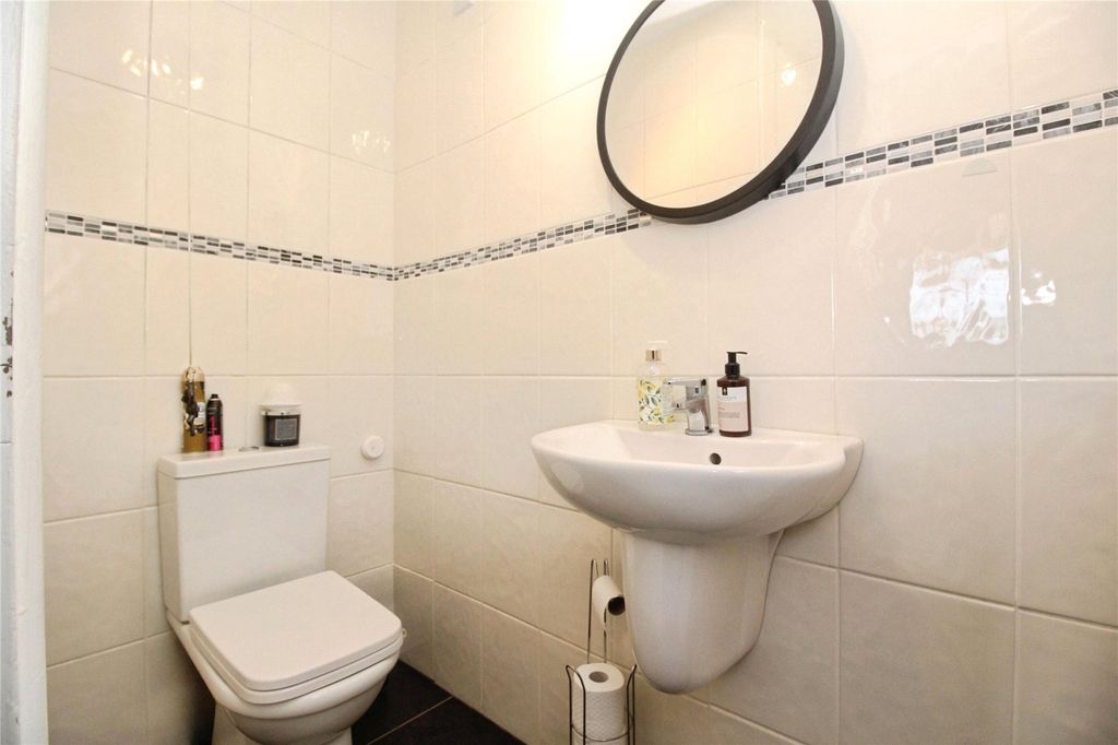 Additional image 11 of 4 bed detached house for saleSaffron Close, Barwell, Leicester, Leicestershire LE9