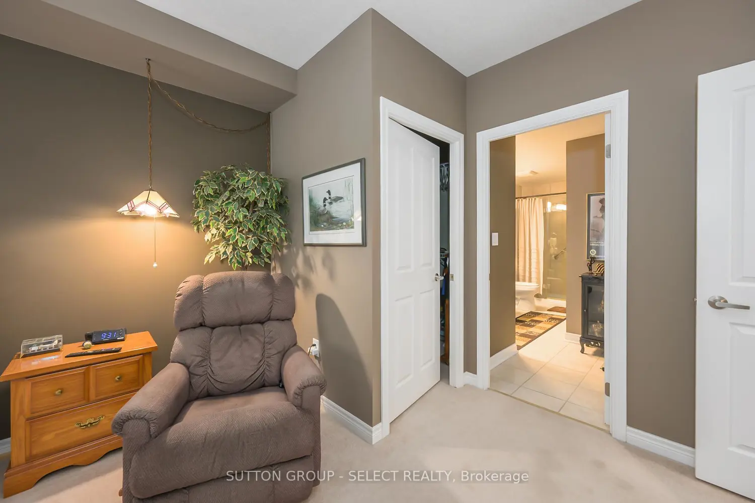 Additional image 9 of 1030 Coronation Drive 812
