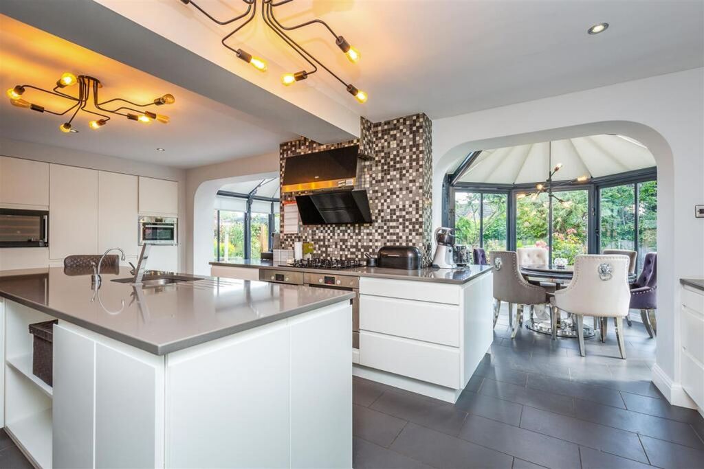 Additional image 2 of 5 bed detached house for salePark Street, Worksop S80