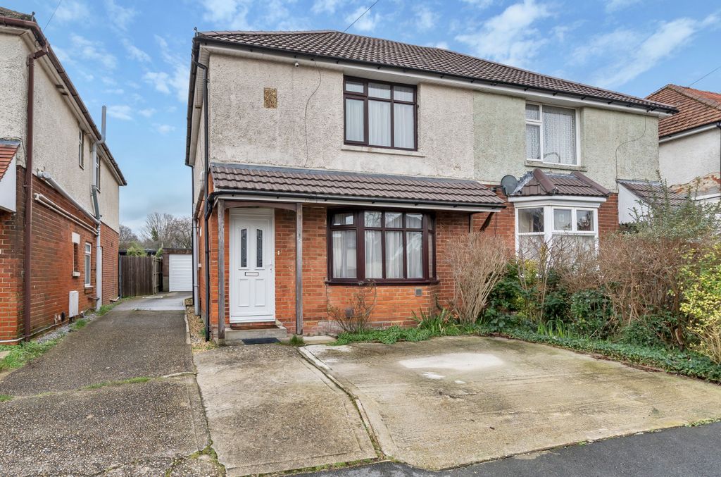 3 bed semi-detached house for saleHatley Road, Bitterne, Southampton, Hampshire SO18