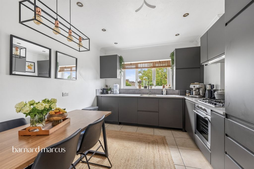 Additional image 2 of 2 bed maisonette for saleWashington Road, Worcester Park KT4