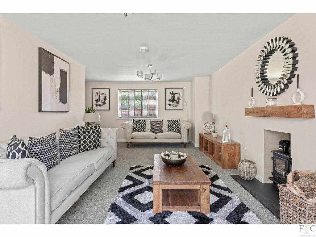 Additional image 11 of 6 bed detached house for saleAlbert Close, Gilmorton LE17