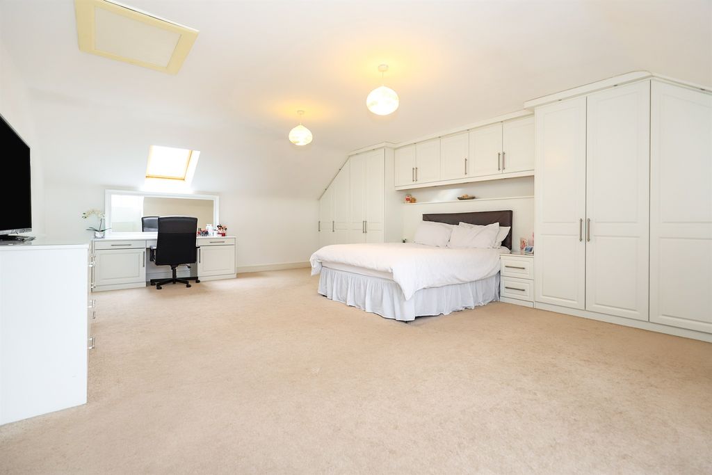 Additional image 8 of 6 bed detached house for saleWhimsey Close, Willenhall WV12