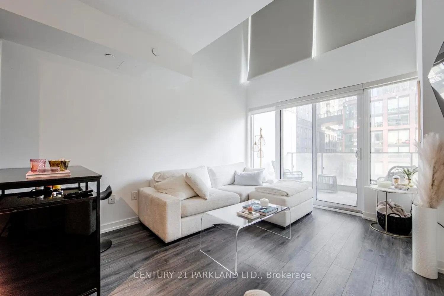 Additional image 12 of 77 Shuter Street 527