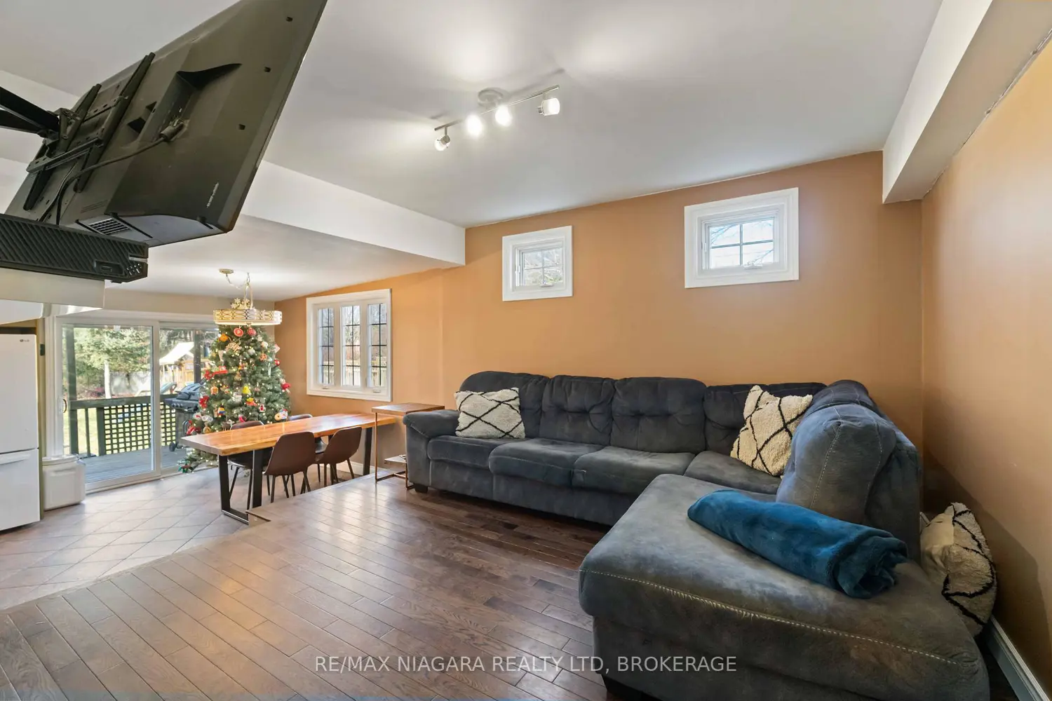 Additional image 7 of 1671 Third Street Louth Street