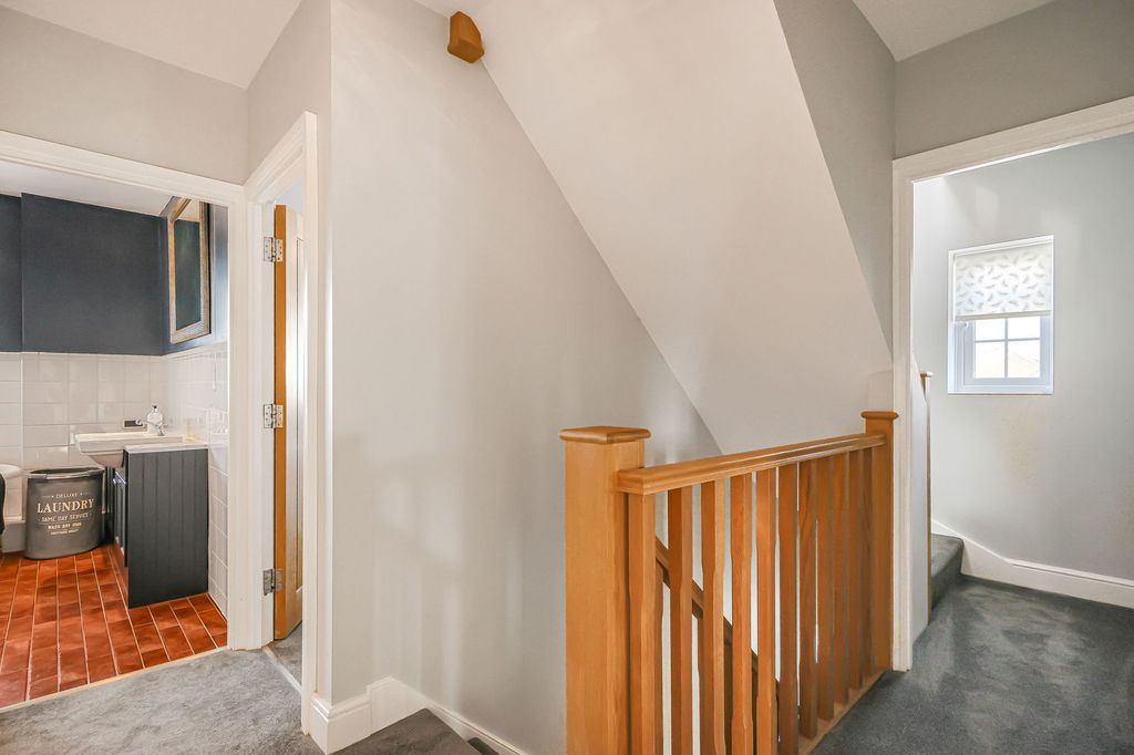 Additional image 18 of 5 bed detached house for saleSwan Lane, Wickford SS11
