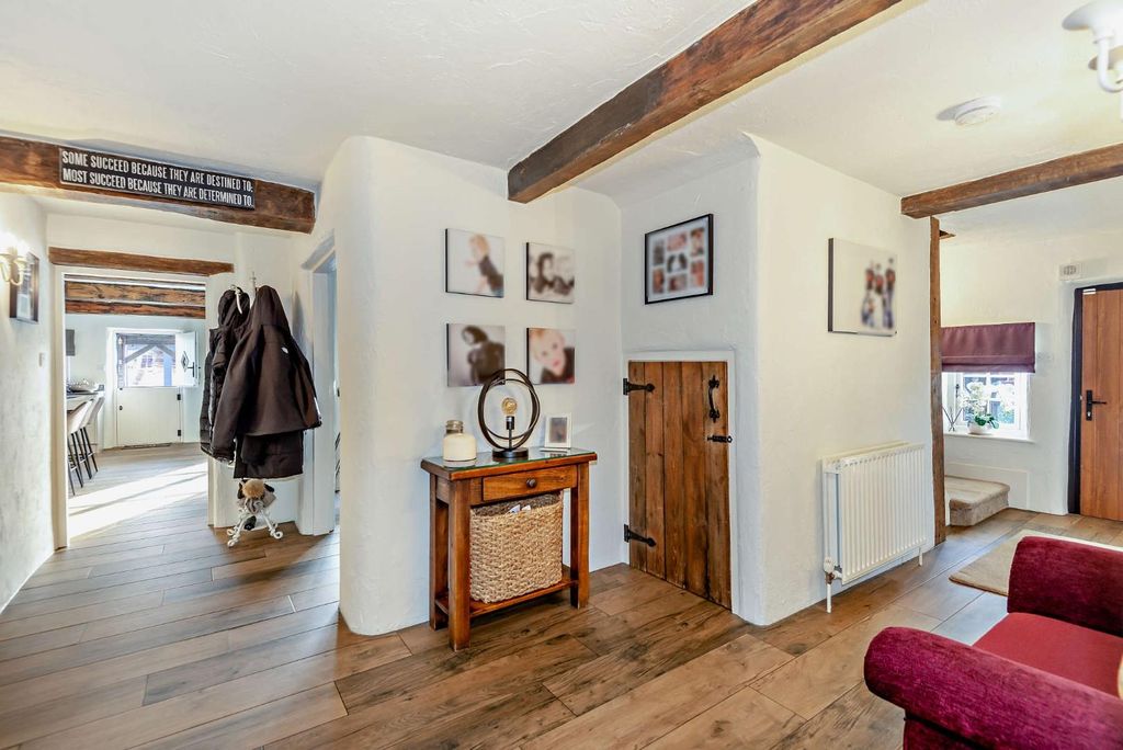 Additional image 14 of 4 bed detached house for saleJunction Road, Ashford TW15