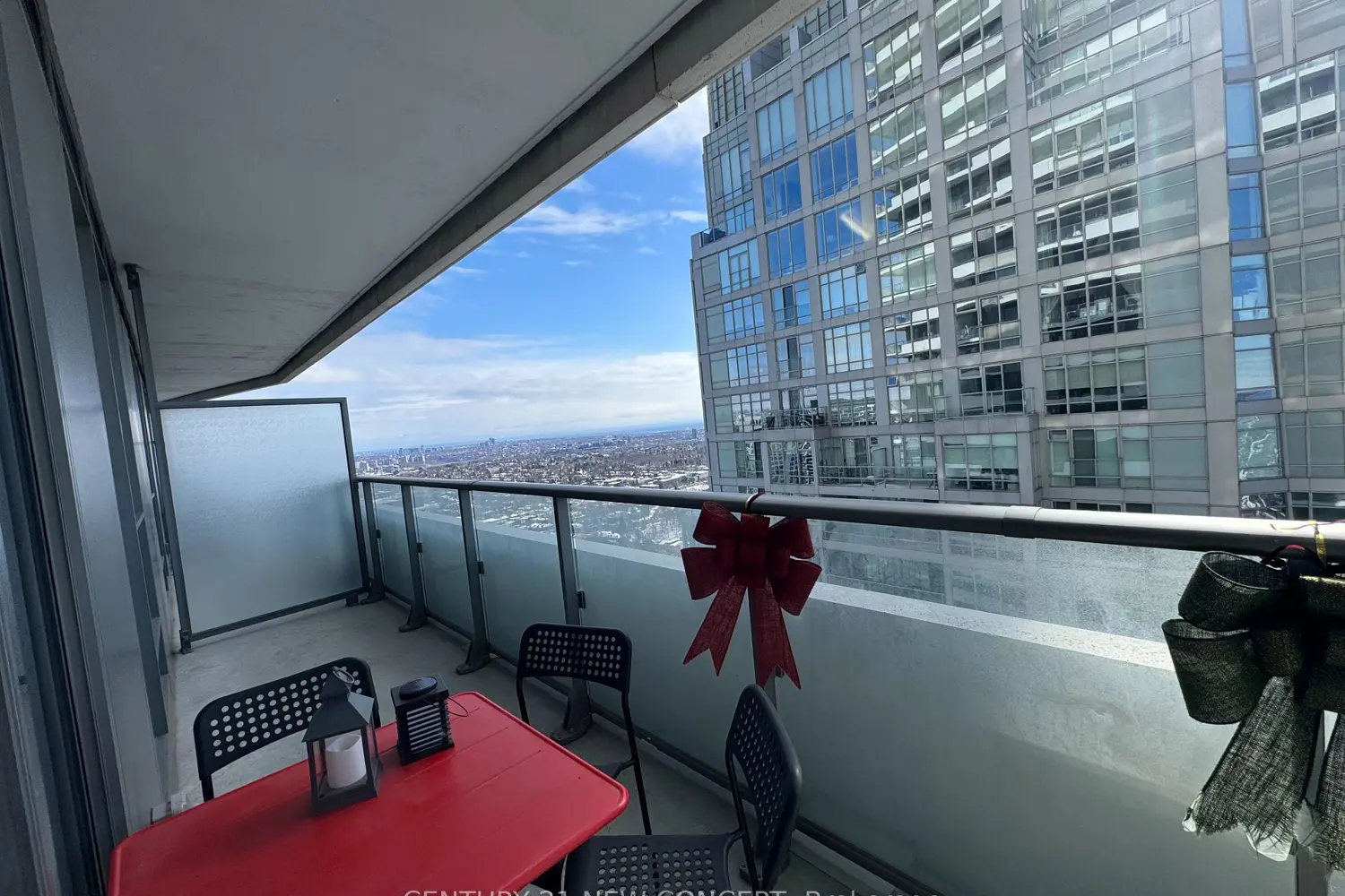 Additional image 19 of 2221 Yonge Street 4206