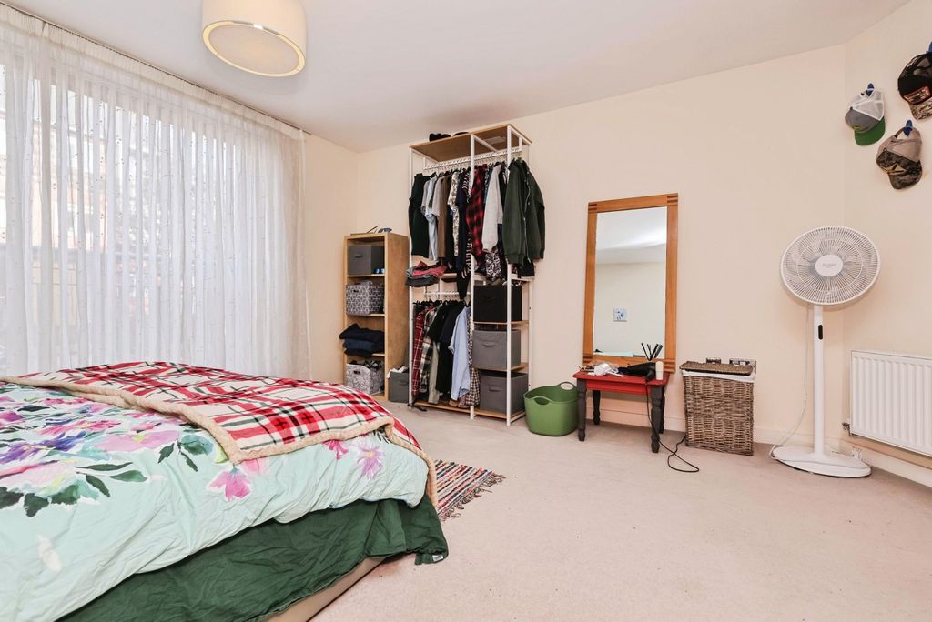 Additional image 16 of 2 bed flat for saleCrossley Road, Worcester, Worcestershire WR5