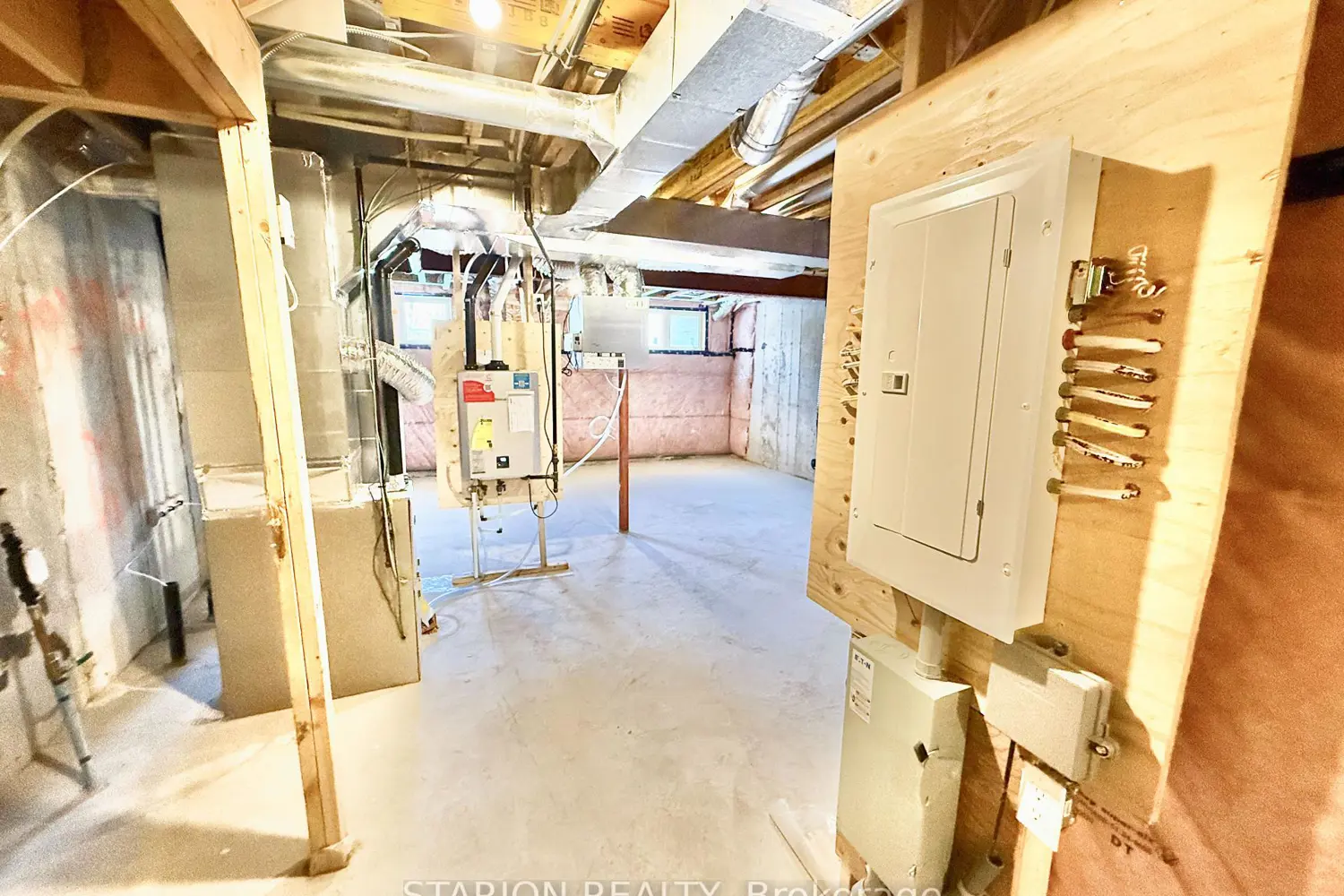 Additional image 12 of 55 Hickey Lane