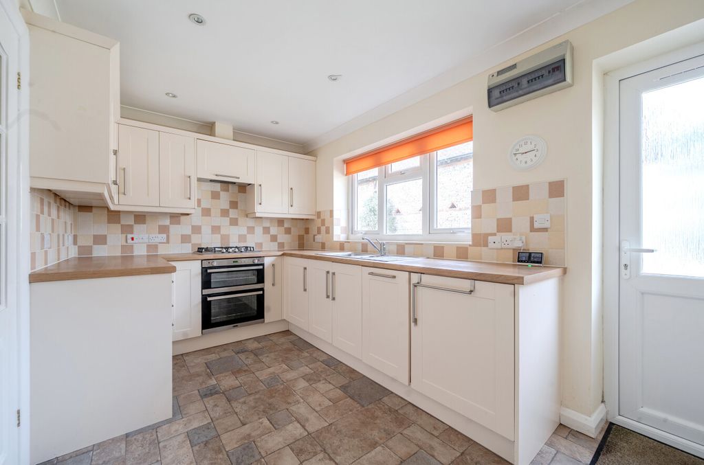 Additional image 2 of 2 bed bungalow for saleSeldens Way, Worthing, West Sussex BN13