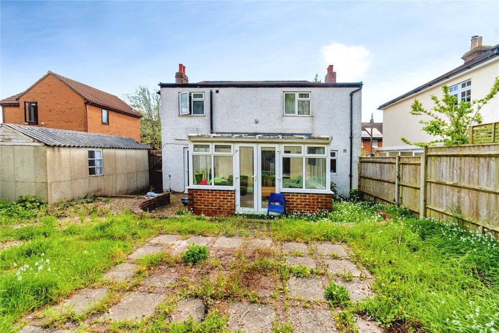 Additional image 15 of 5 bed detached house for saleOsborne Road North, Portswood, Southampton, Hampshire SO17