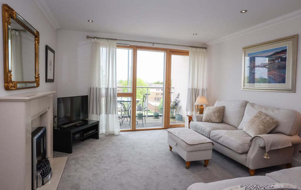Additional image 2 of 2 bed flat for saleCastle View, Windsor SL4