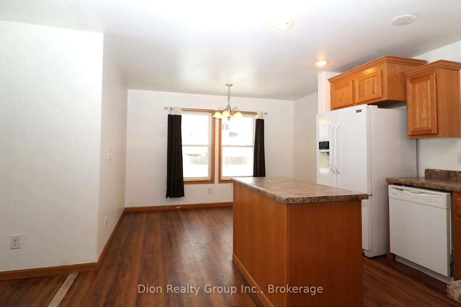 Additional image 3 of 29 Allen Avenue