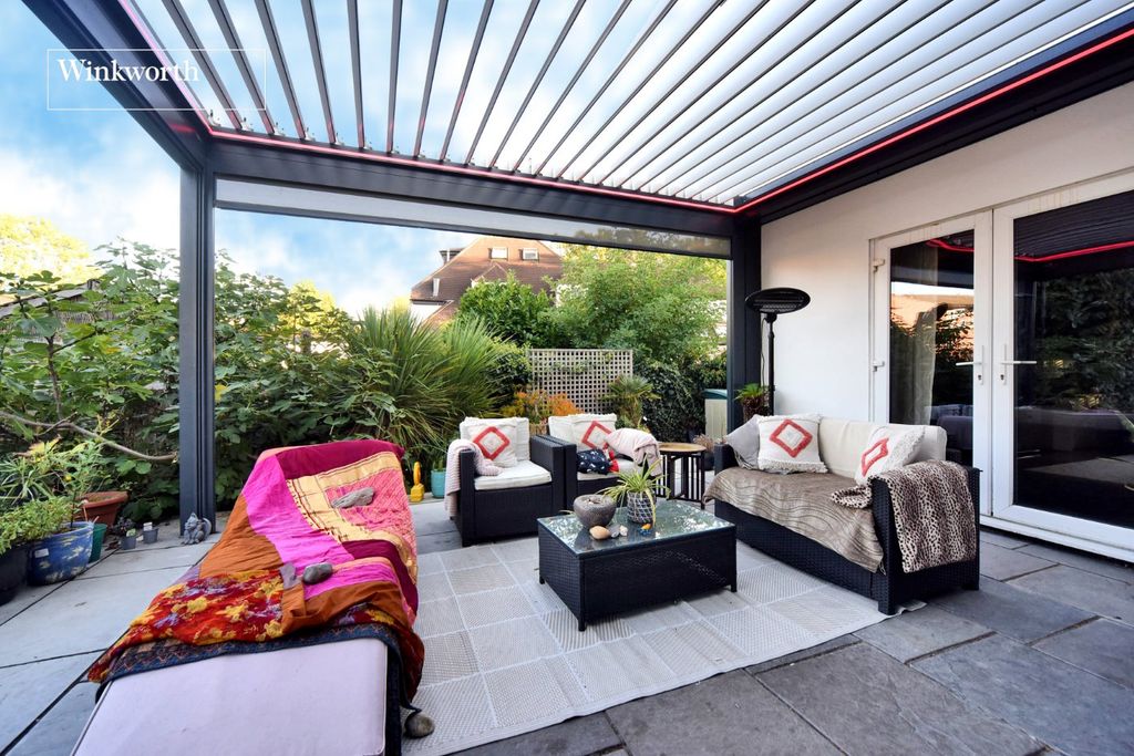 Additional image 26 of 4 bed detached house for saleKingsmead Avenue, Worcester Park KT4