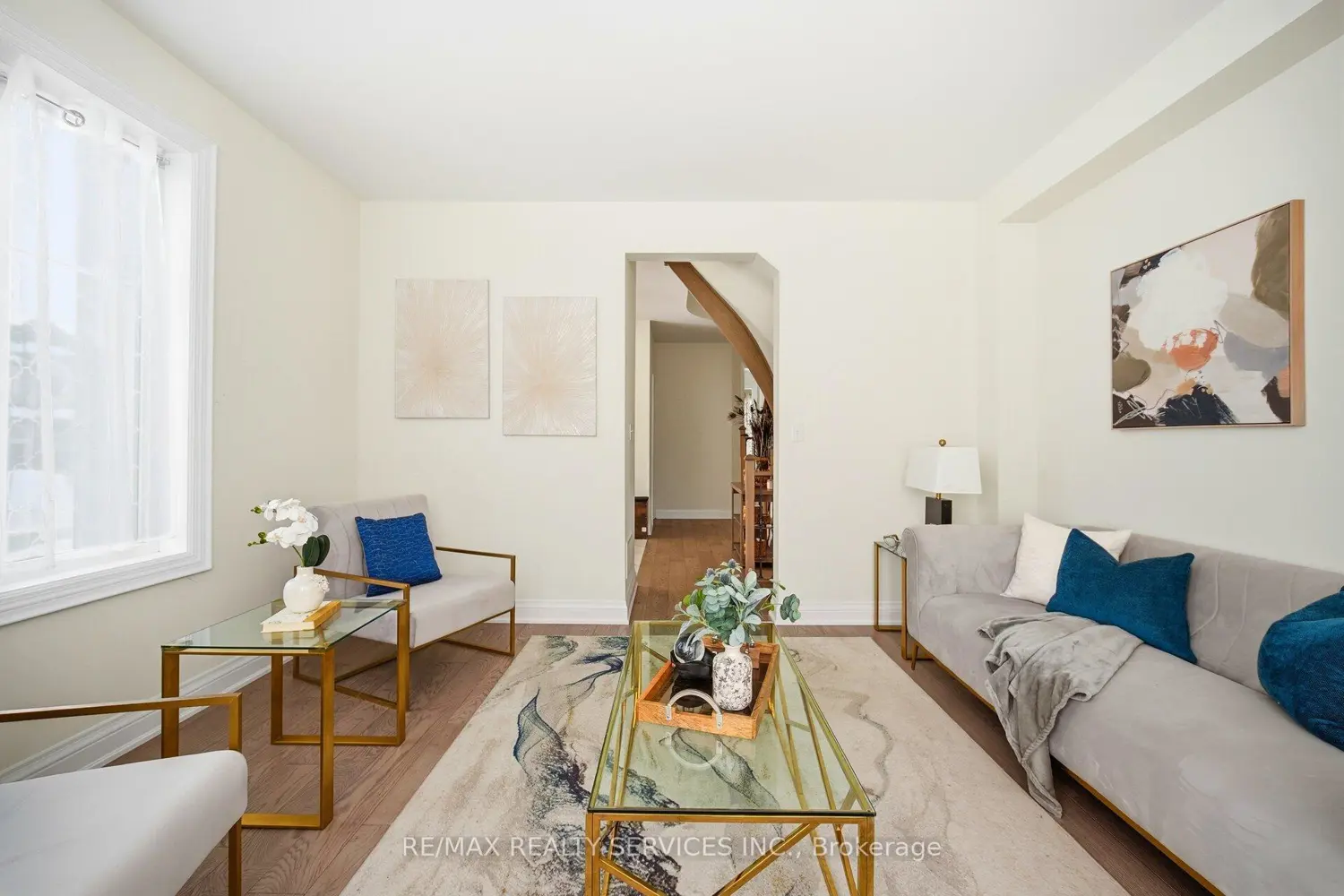 Additional image 3 of 15 Farringdon Crescent
