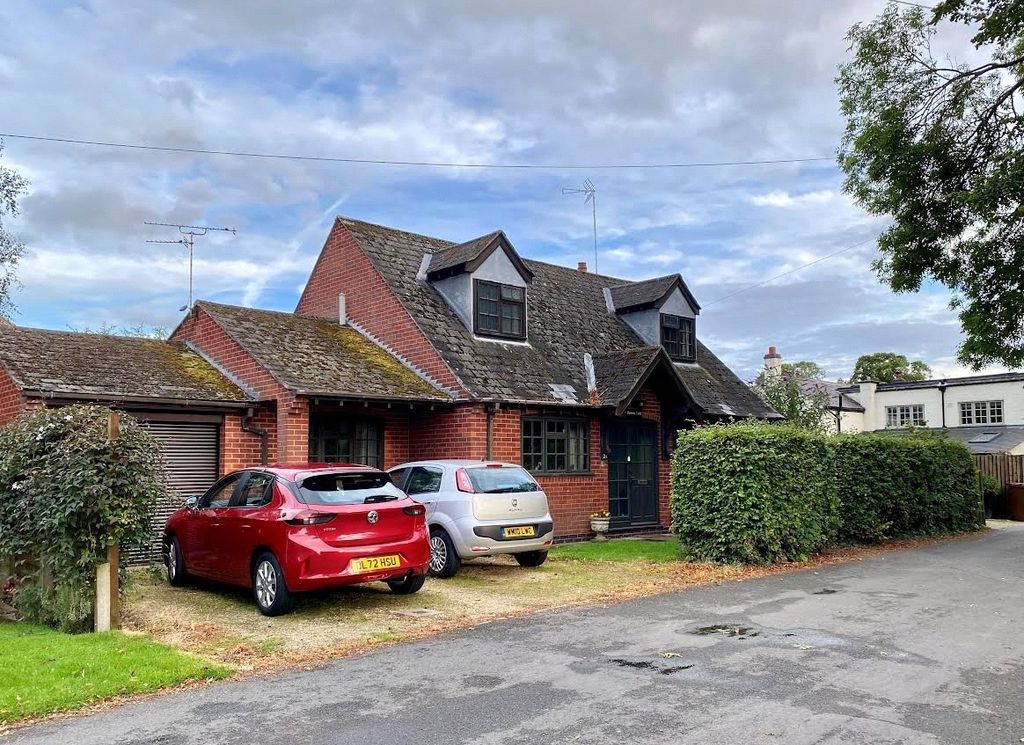 3 bed bungalow for saleCoppice Lane, Queniborough, Leicester, Leicestershire LE7