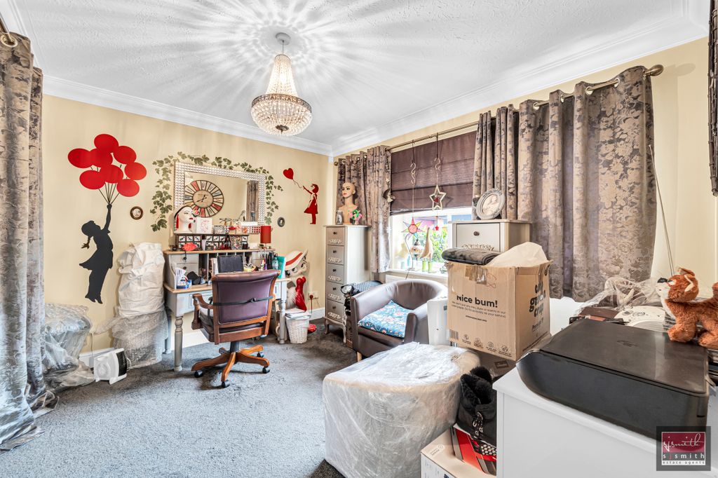 Additional image 3 of 4 bed detached house for saleThe Wickets, Ashford TW15