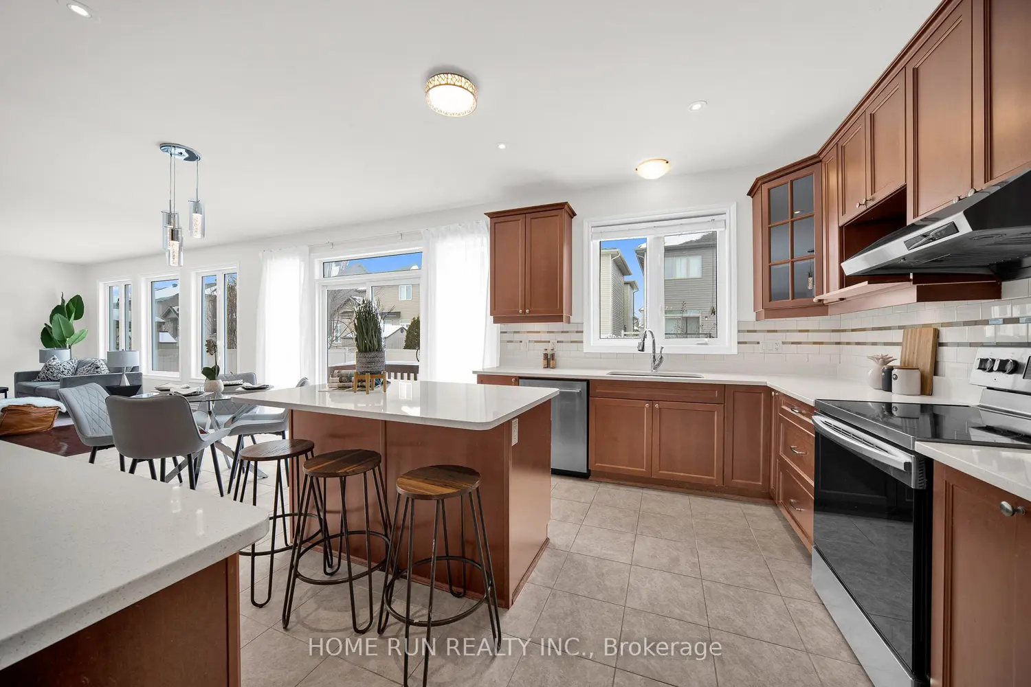 Additional image 9 of 531 Bretby Crescent