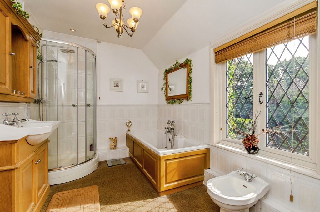 Additional image 16 of 3 bed cottage for saleChurch Road, Tettenhall Wood, Wolverhampton WV6