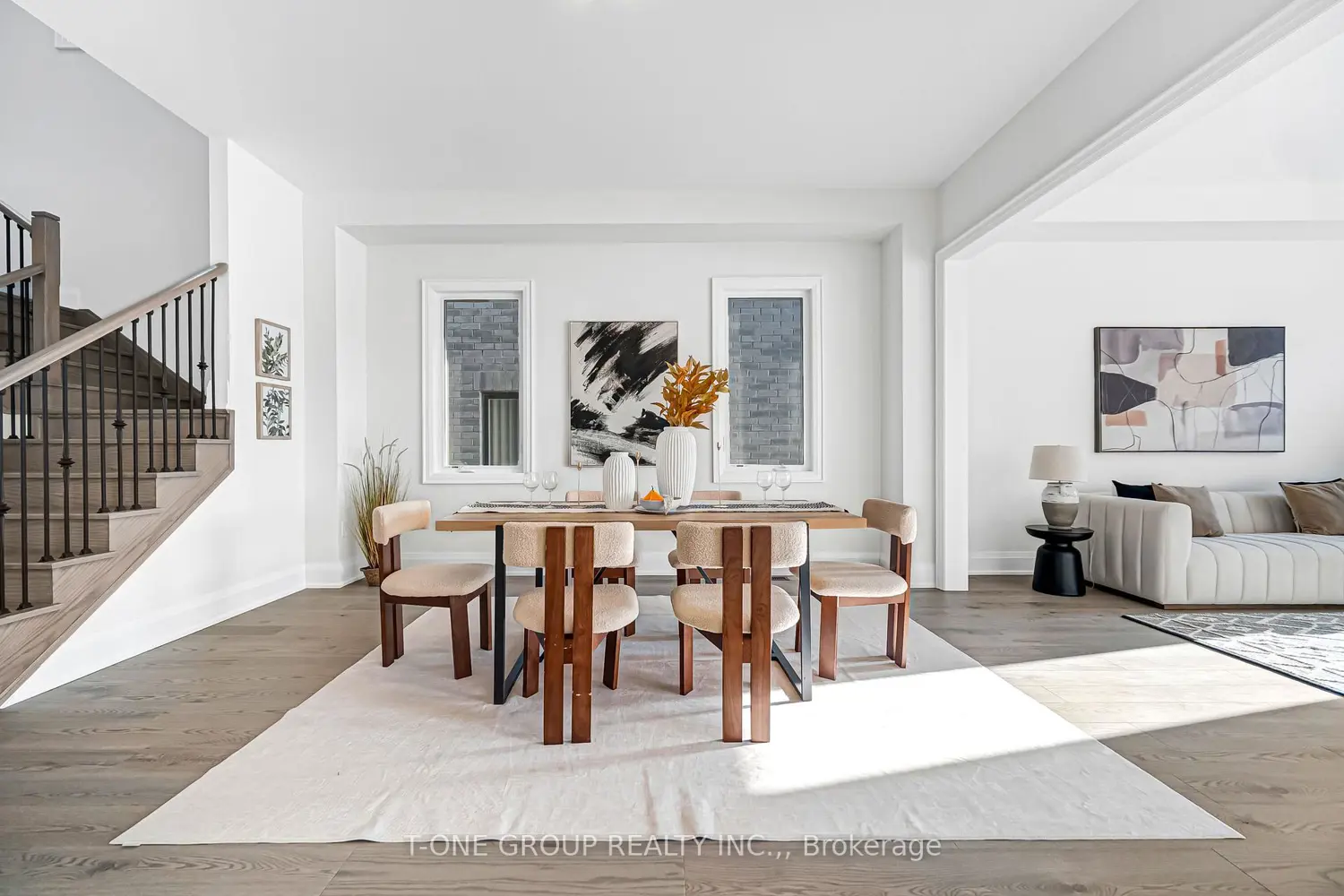 46 Boccella Crescent photo 2