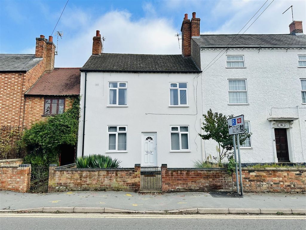 4 bed terraced house for saleBarrow Road, Sileby, Loughborough LE12