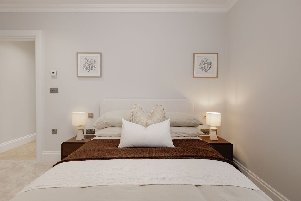 Additional image 7 of 2 bed flat for saleKings Meadow, Whyteleafe Hill, Whyteleafe CR3