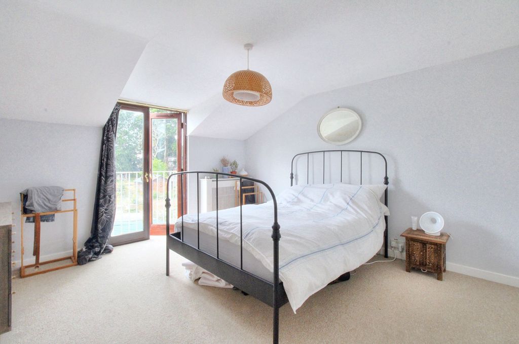Additional image 9 of 3 bed semi-detached house for saleCalifornia, Woodbridge IP12
