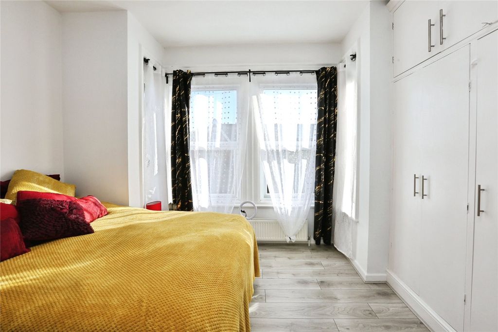 Additional image 7 of 1 bed flat for saleWestridge Road, Southampton, Hampshire SO17