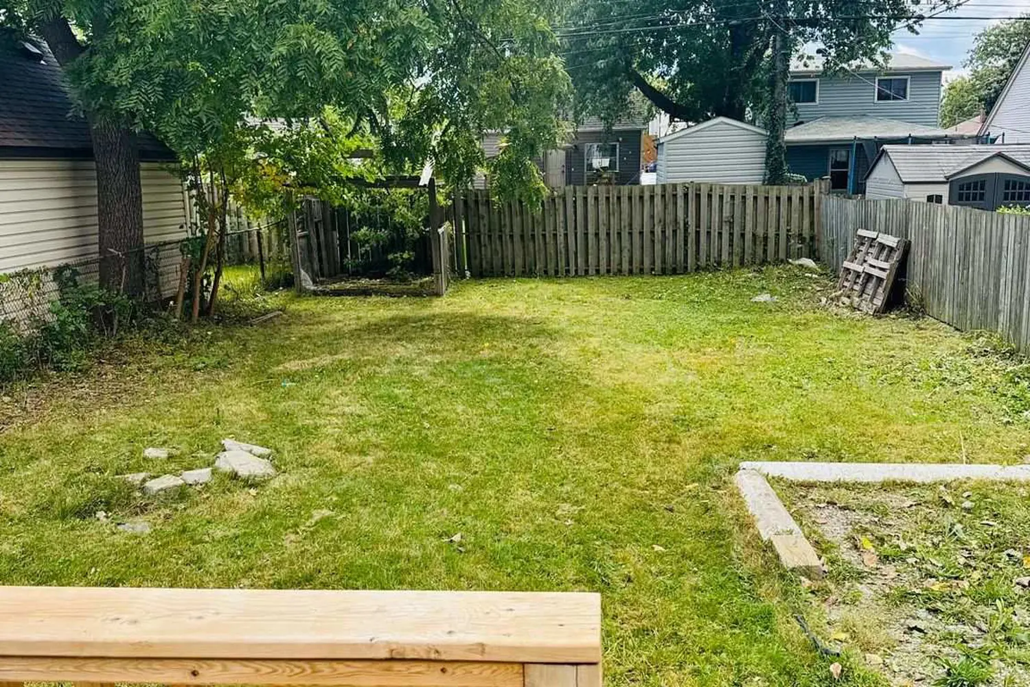 Additional image 18 of 643 Charles Street