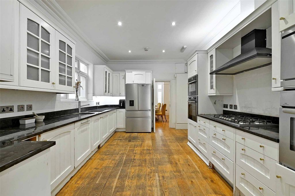 Additional image 8 of 7 bed detached house for saleSt. Leonards Road, Windsor, Berkshire SL4