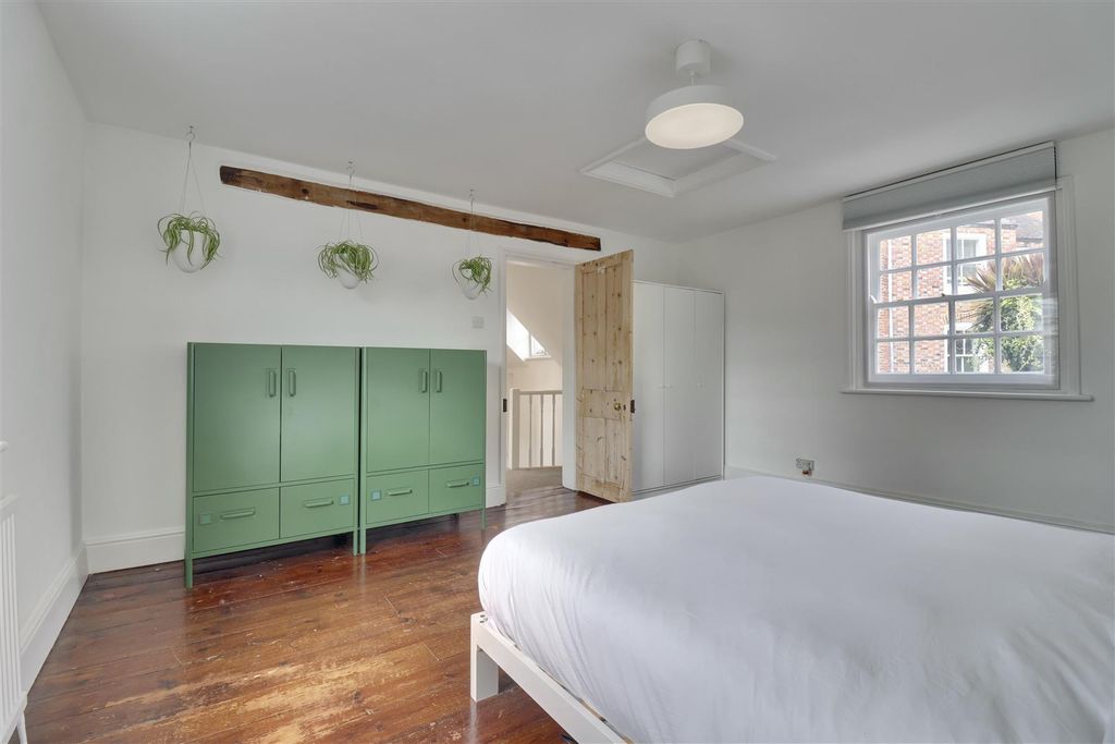 Additional image 13 of 3 bed detached house for saleBeck Street, Portsmouth PO1