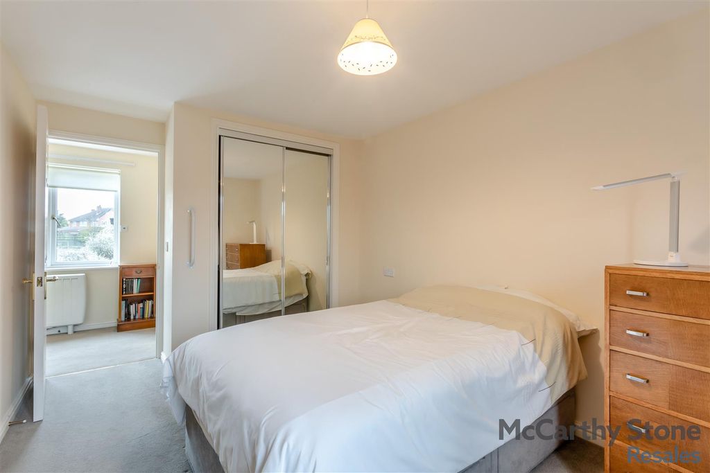 Additional image 10 of 2 bed flat for saleRowleys Court, Sandhurst Street, Oadby, Leicester LE2